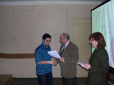 22.jpg (23708 bytes)