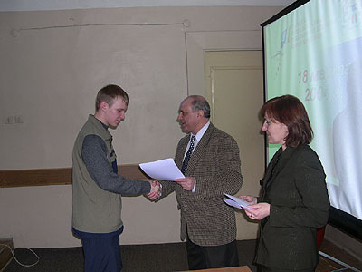 24.jpg (23556 bytes)