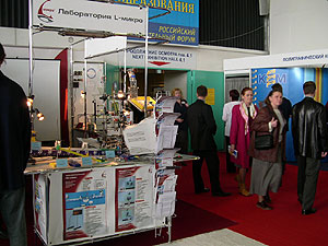 46.jpg (28556 bytes)