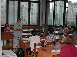 8.jpg (25982 bytes)