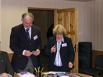 1.jpg (25327 bytes)