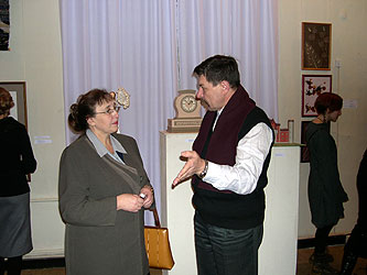 9.jpg (22061 bytes)