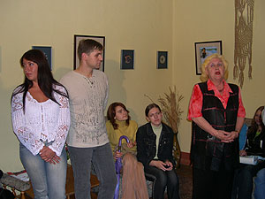 4.jpg (20409 bytes)