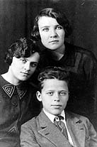    .  1936.