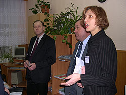 22.jpg (16589 bytes)
