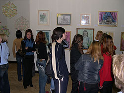 16.jpg (16571 bytes)